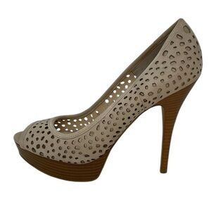 ENZO ANGIOLINI Nordstrom Shoes Heels Pumps Cream Suede Perforated Size 6.5